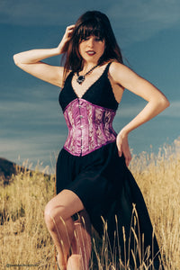 Corsé bajo el pecho morado con paneles de encaje y malla Underbust