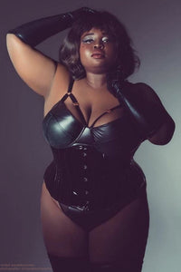 Faja clásica de PVC negra con refuerzo en la cadera Underbust