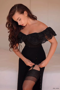 Alyssum Top Corsé de Algodón Broderie Anglaise Negro con Mangas de Doble Volante